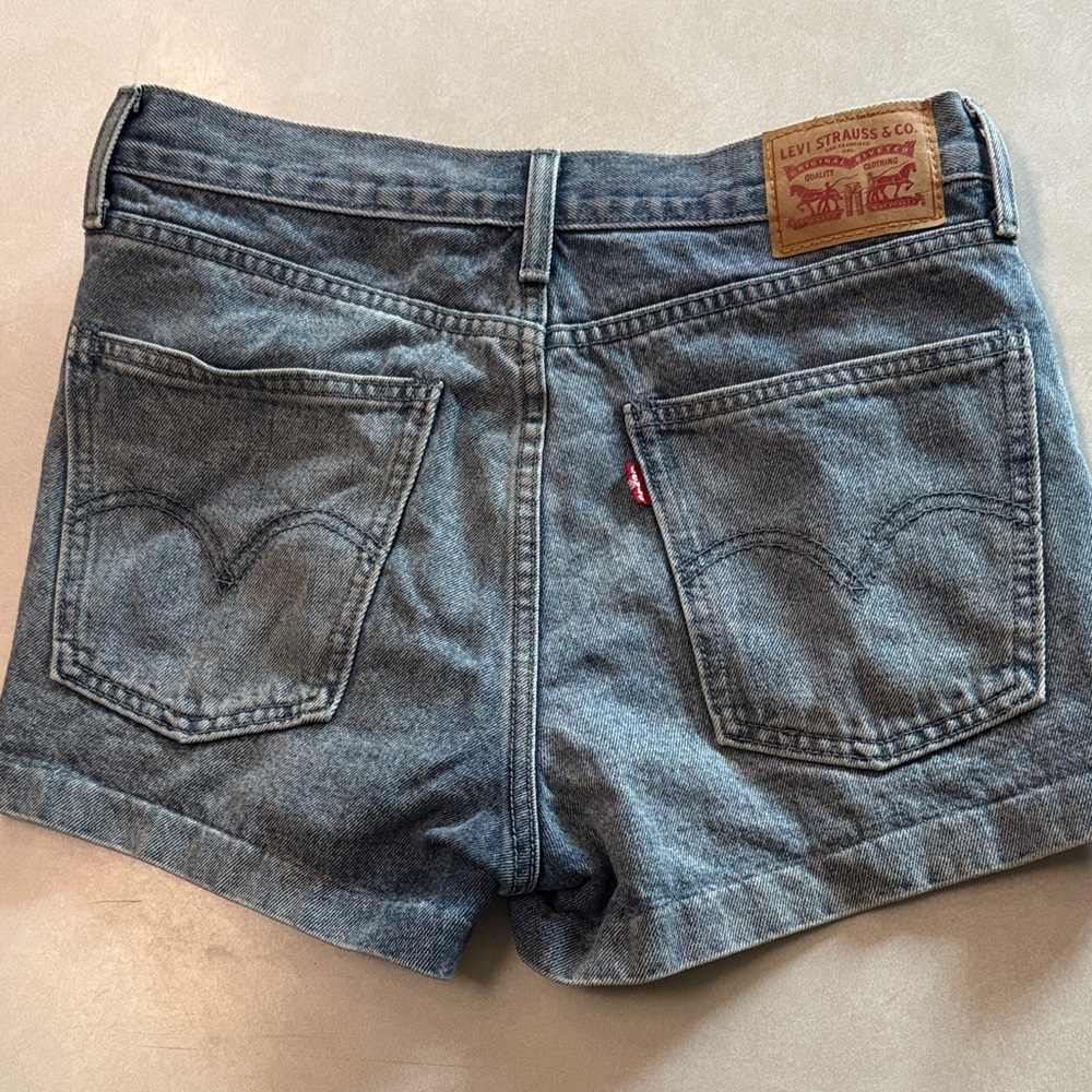Levi’s Classic Denim/Jean Women's Shorts